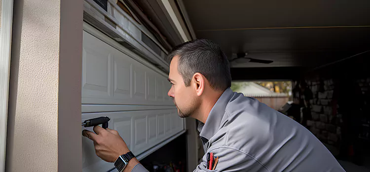 Garage Door Cable Replacement Oak Park